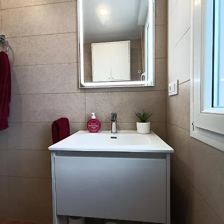 Precioso Con Piscina En La Playa