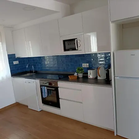 Precioso Con Piscina En La Playa Mogro