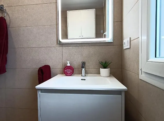 Precioso Con Piscina En La Playa