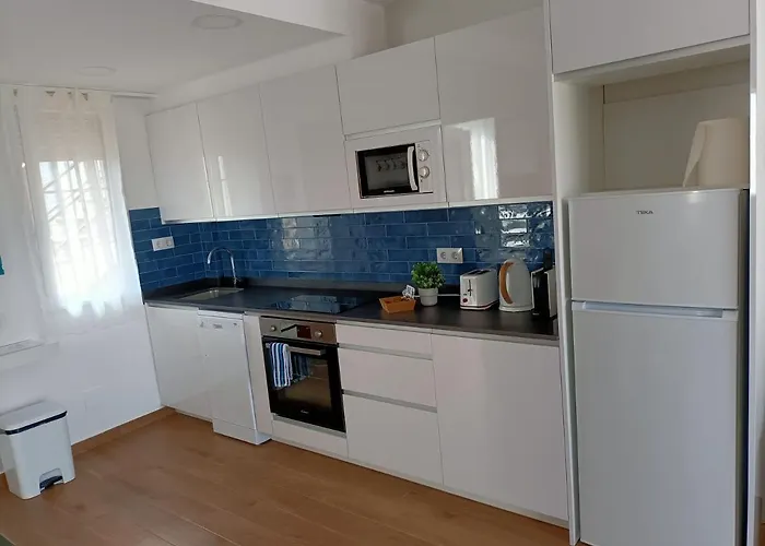 Precioso Con Piscina En La Playa Mogro